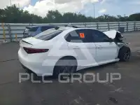2017 Alfa Romeo Giulia photo