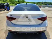2017 Alfa Romeo Giulia фото
