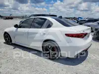 2017 Alfa Romeo Giulia фото