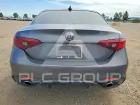 2017 Alfa Romeo Giulia photo
