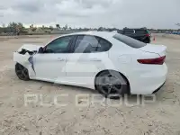 2017 Alfa Romeo Giulia фото