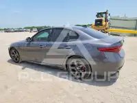 2017 Alfa Romeo Giulia фото