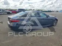 2017 Alfa Romeo Giulia photo