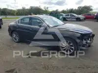 2017 Alfa Romeo Giulia photo