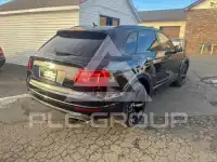 2017 Bentley Bentayga photo