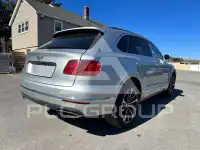 2017 Bentley Bentayga фото