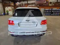 2017 Bentley Bentayga фото