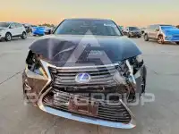 2017 Lexus ES300 photo
