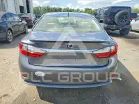 2017 Lexus ES300 photo
