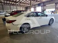 2017 Lexus ES300 photo