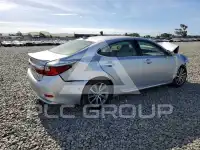 2017 Lexus ES300 photo