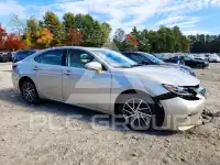 2017 Lexus ES350 photo