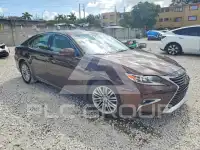 2017 Lexus ES350 photo