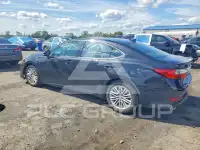 2017 Lexus ES350 photo