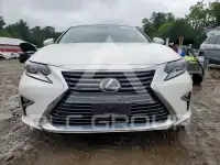 2017 Lexus ES350 photo