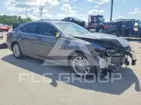 2017 Lexus ES350 photo