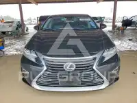 2017 Lexus ES350 photo