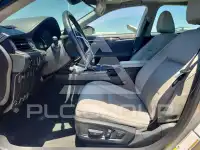 2017 Lexus ES350 photo