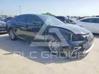 2017 Lexus ES350 photo