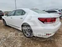 2017 Lexus LS460 photo