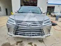 2017 Lexus LX570 фото