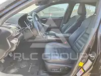 2017 Lexus IS photo