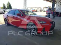 2017 Lexus IS photo