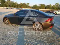 2017 Lexus IS фото