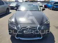 2017 Lexus IS фото