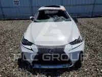 2017 Lexus IS фото