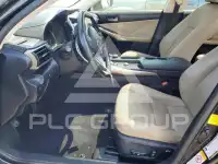 2017 Lexus IS фото