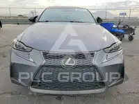 2017 Lexus IS фото