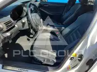 2017 Lexus IS photo