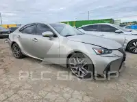 2017 Lexus IS photo