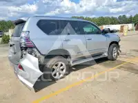 2017 Lexus GX photo