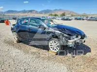 2017 Lexus CT photo