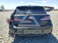 2017 Lexus CT200 photo