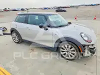 2017 Mini COOPER photo