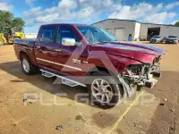 2017 RAM 1500 фото