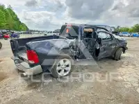 2017 RAM 1500 photo