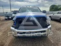 2017 RAM 3500 photo