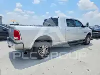 2017 RAM 3500 photo