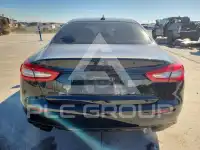 2017 Maserati QUATTROPORTE фото