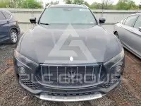2017 Maserati  фото
