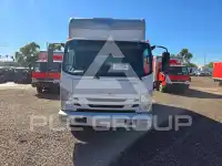 2017 Isuzu NPR фото