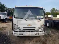2017 Isuzu NPR фото