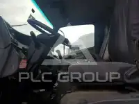 2017 Isuzu NPR фото