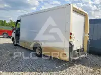 2017 Isuzu  фото