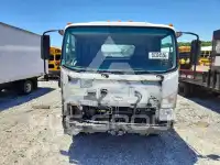 2017 Isuzu NPR фото