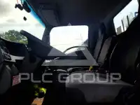 2017 Isuzu NPR фото